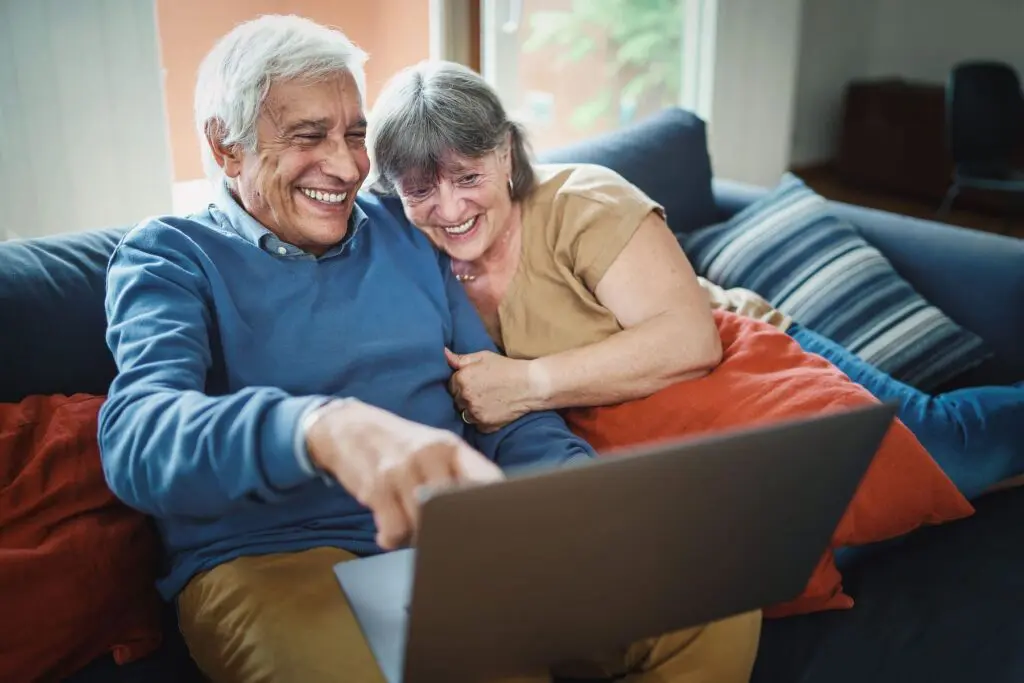 Elderly couple relieved after finding a trustworthy home safety contractor in Michigan.
