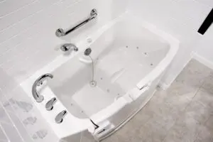 Learn how to clean a bathtub safely with simple cleaning tips and aging-in-place strategies to reduce slips, strain, and injury while keeping your tub spotless.